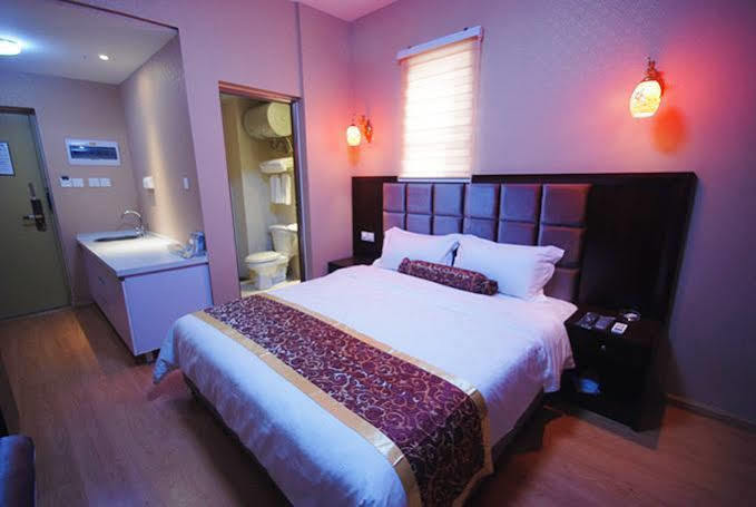 Chengdu Binfen Hotel Ngoại thất bức ảnh